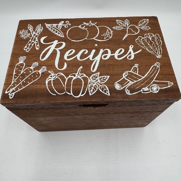 New Eccolo Wooden Recipe Box with 50 Lined Cards, 6 Dividers 7” X 4.5” X 5.5” - Picture 2 of 14